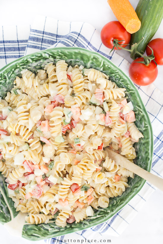 https://www.onsuttonplace.com/wp-content/uploads/2013/05/rotini-pasta-salad-recipe-in-bowl.jpg
