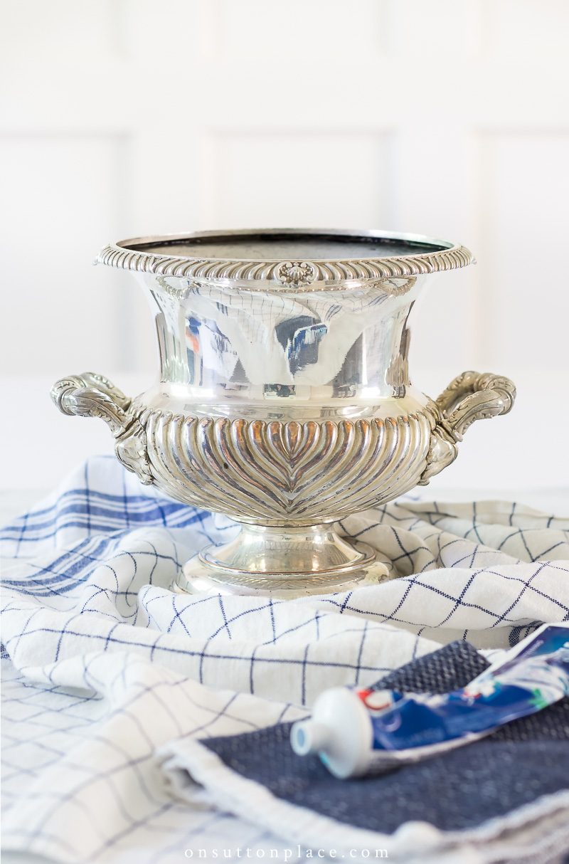 8 tips to clean silver naturally & keep it tarnish-free - 84th&3rd