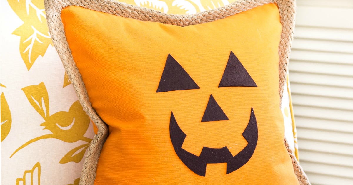 Jack-o'-lantern Pocket Pillow
