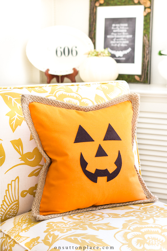 Primitive Jack o Lantern Lumbar Pillow Cover, 18x12 Halloween Décor, Fall  Decor, Room Decor, Decorative Pillows