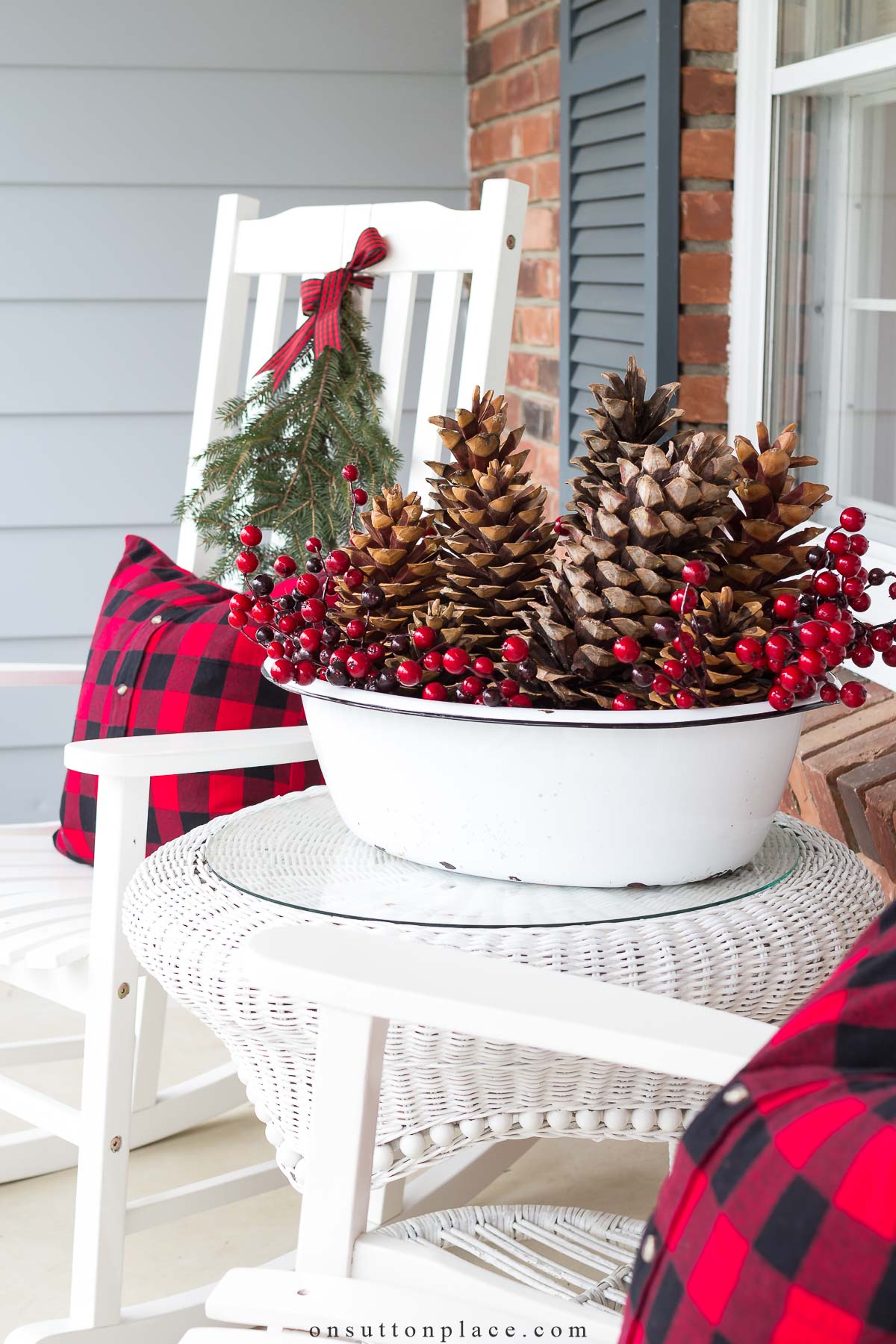 How to Get Inspired with Buffalo Plaid and Decorate your Home Creatively