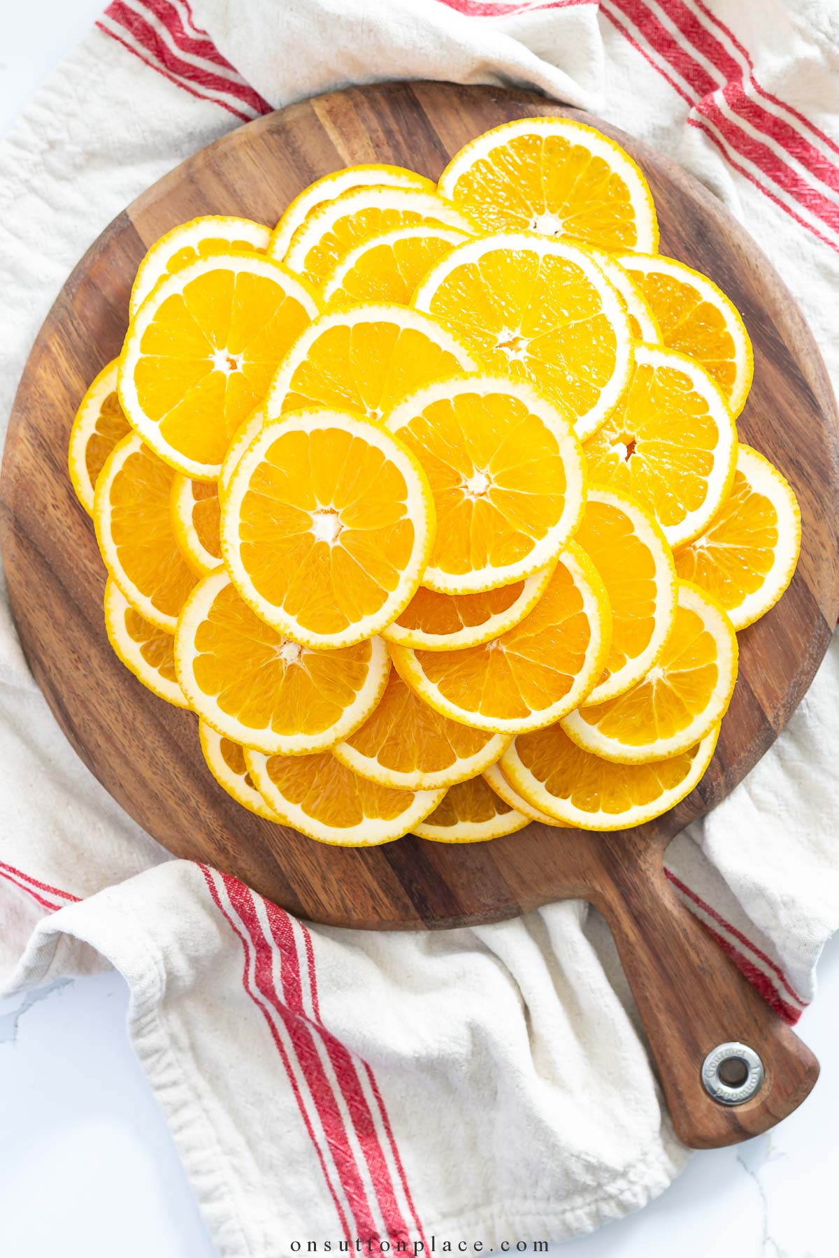 Easy Dried Orange Slices - Kitchen Serf