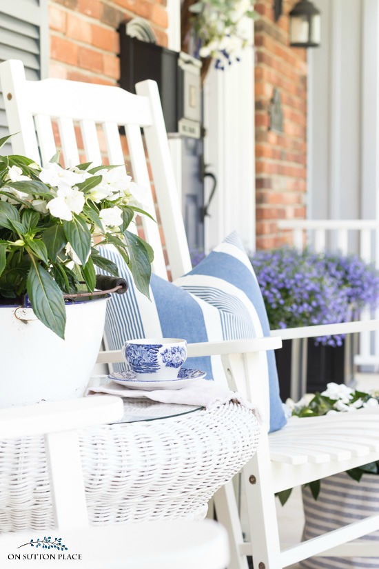 Sytlish Small Front Porch Ideas for Summer - On Sutton Place
