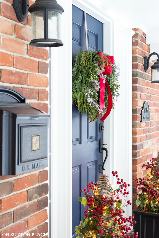 5 Steps to a Fabulous Christmas Porch - On Sutton Place