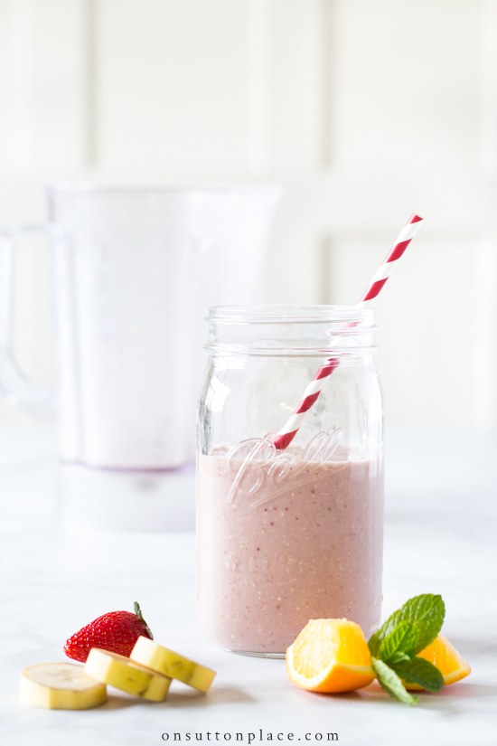 https://www.onsuttonplace.com/wp-content/uploads/2018/12/strawberry-banana-smoothie-recipe-in-glass-with-straw.jpg