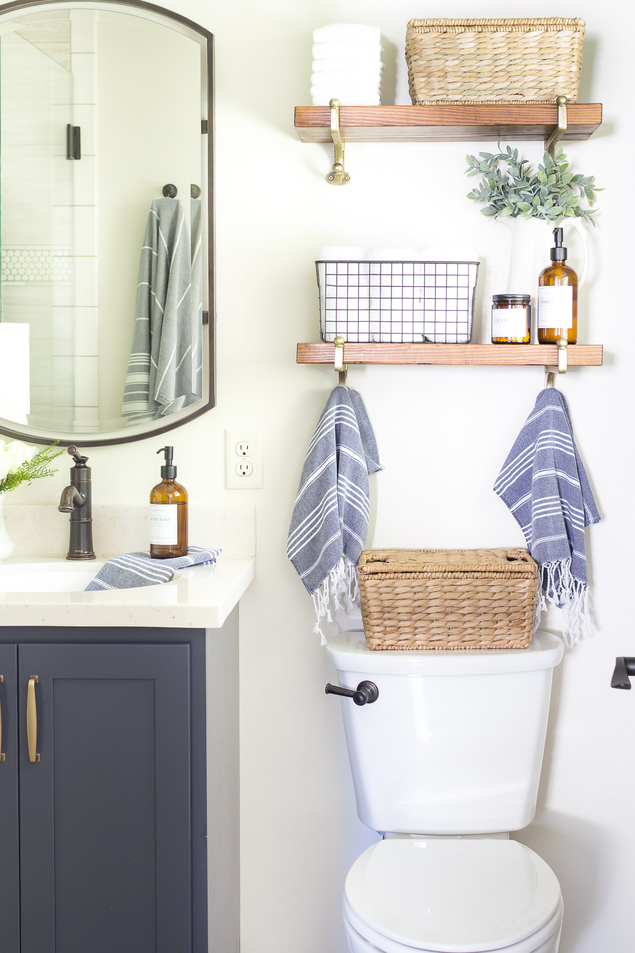 tiny master bathroom ideas