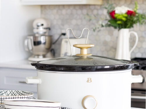 https://www.onsuttonplace.com/wp-content/uploads/2021/12/drew-barrymore-beautiful-slow-cooker-with-bowls-500x375.jpg