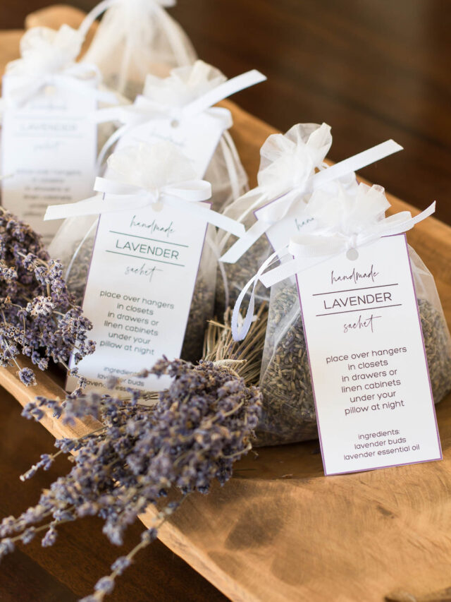 https://www.onsuttonplace.com/wp-content/uploads/2023/02/cropped-lavender-sachets-with-custom-tags-2023.jpg